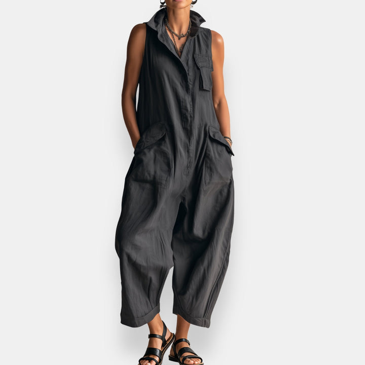 Solveig | Ärmlös jumpsuit med ledig passform
