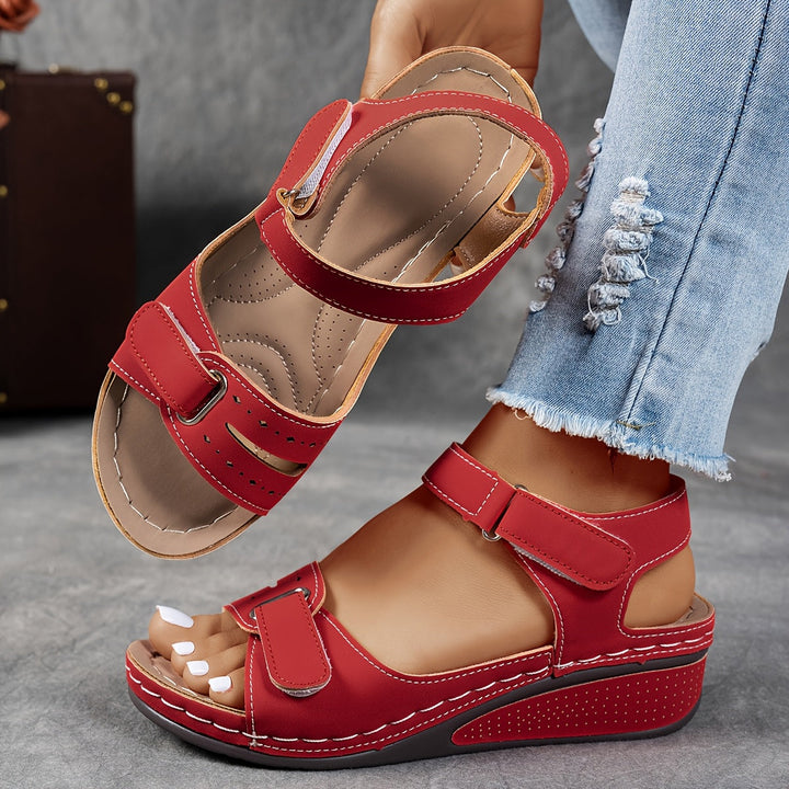 Maggie | Trendiga ortopediska sandaler