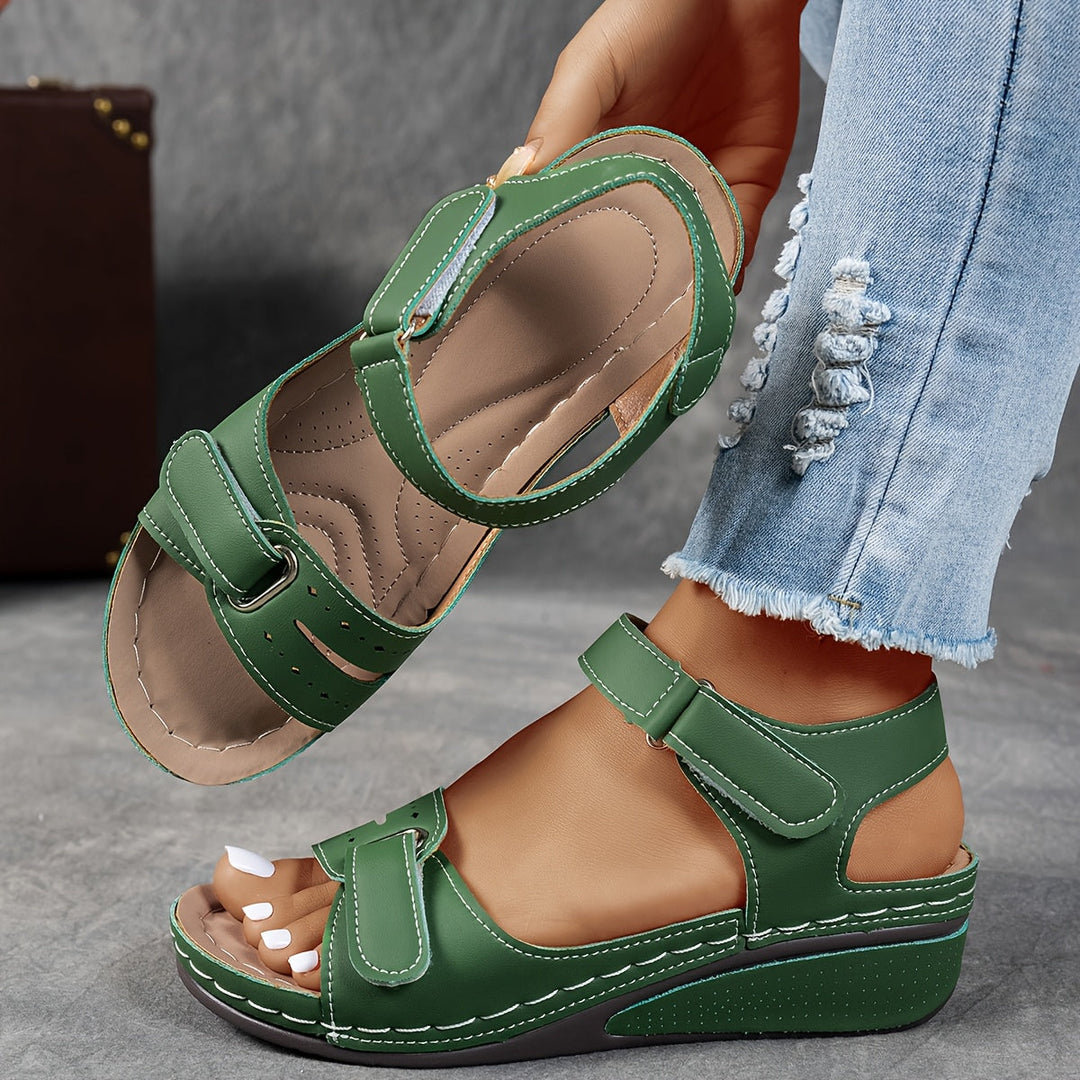 Maggie | Trendiga ortopediska sandaler