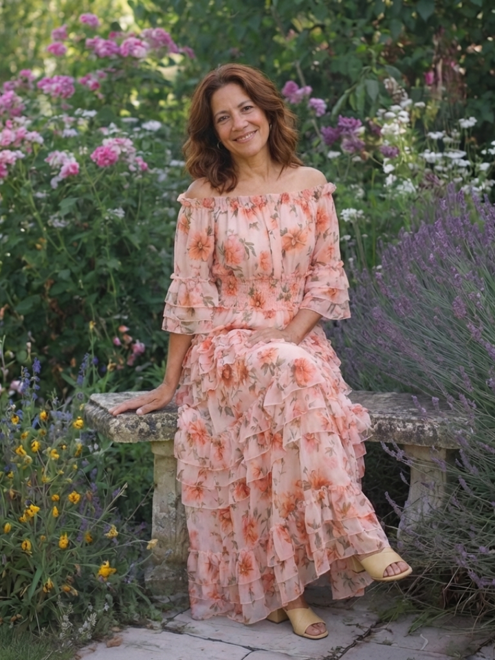 Rosalie | Axelbandslös Blommig Volangskiktad Maxiklänning
