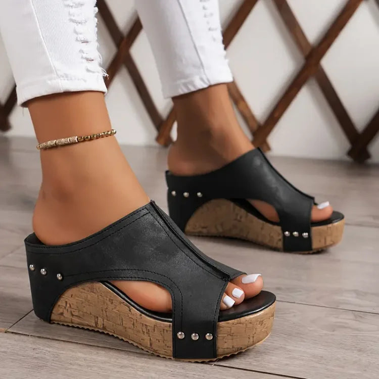 Melissa | Sandaler med hålfotsstöd och kilklack