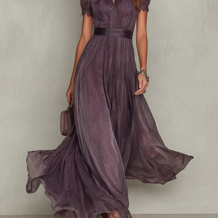 Celeste | Elegant spetskantad chiffon maxiklänning