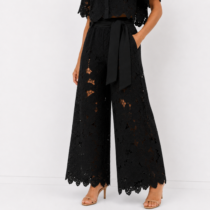 Elise | Elegant spetsset med blommönster