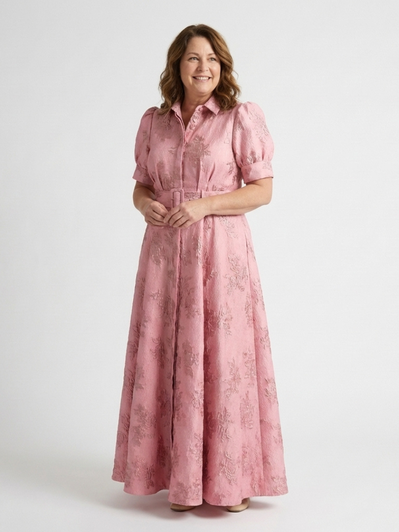 Xanthea | kortärmad, figursydd, blommönstrad texturerad maxiskjortklänning