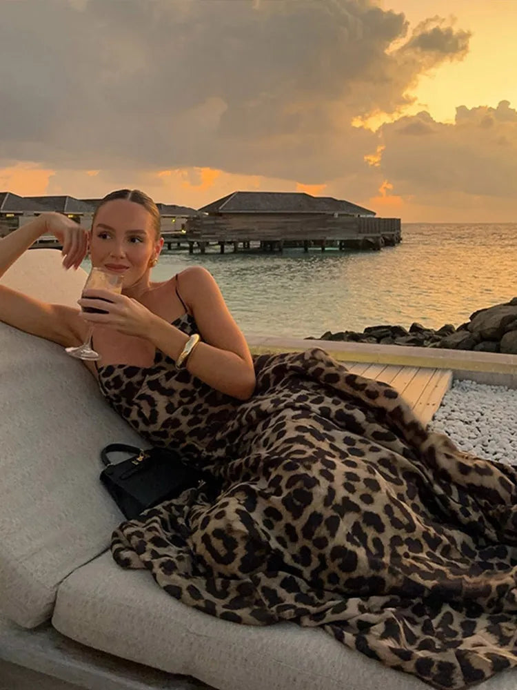 Antonella - leopardmönstrad maxiklänning