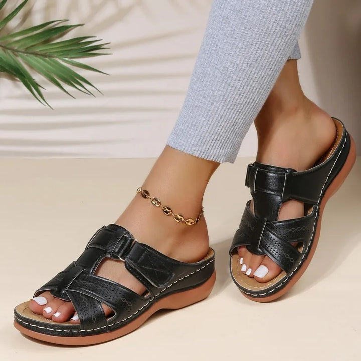 Gaia™ | Damsandaler vintage ortopediska kilklacksandaler