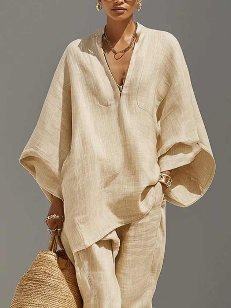 Caroline - Ljus khaki asymmetrisk minimalistisk topp- och joggerbyxset