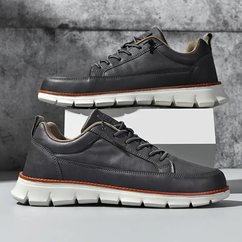 Gabriel | Sneakers i läder med stöd